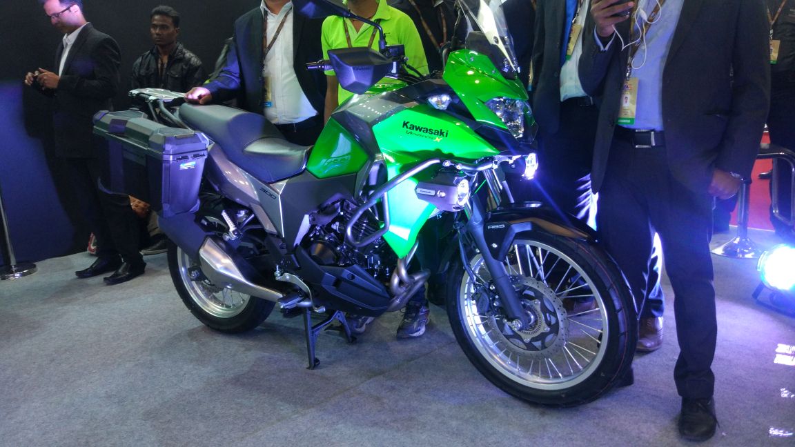 Kommuner zone ekspertise Kawasaki Ninja H2 SX SE launched at Rs 26,80,000/- at Auto Expo 2018 -  xBhp.com : The Global Indian Biking Community